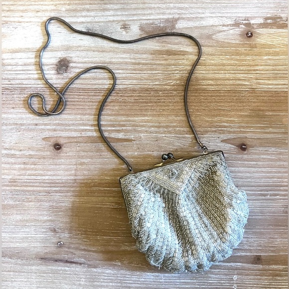 Vintage Silver Beaded Shoulder Bag - Picture 4 of 4